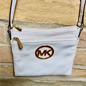 Michael Kors Off White pebble faux Double-Zip Crossbody with Gold MK Emblem.